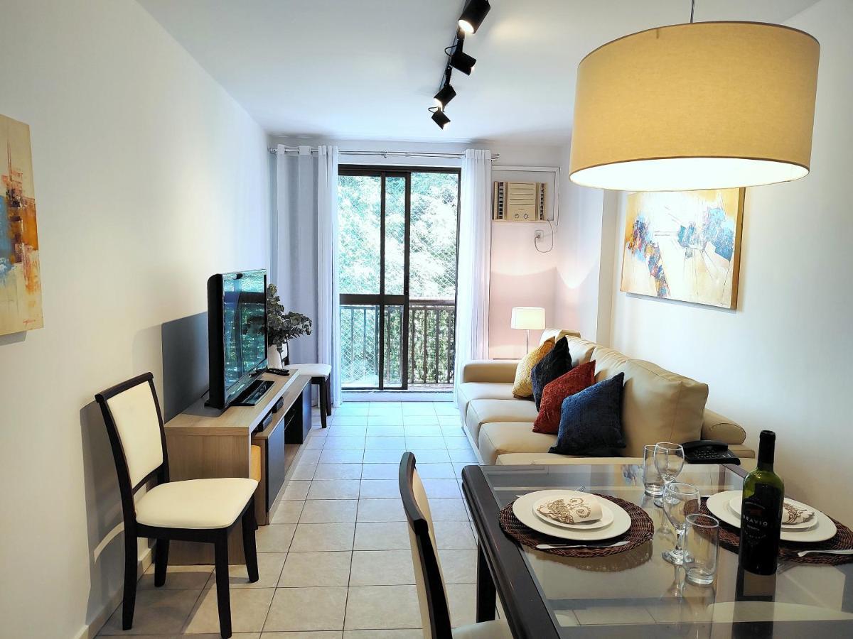 Flat Em Copacabana Com Piscina, Garagem Inclusa E Portaria 24h A 4 Min Da Apartment *