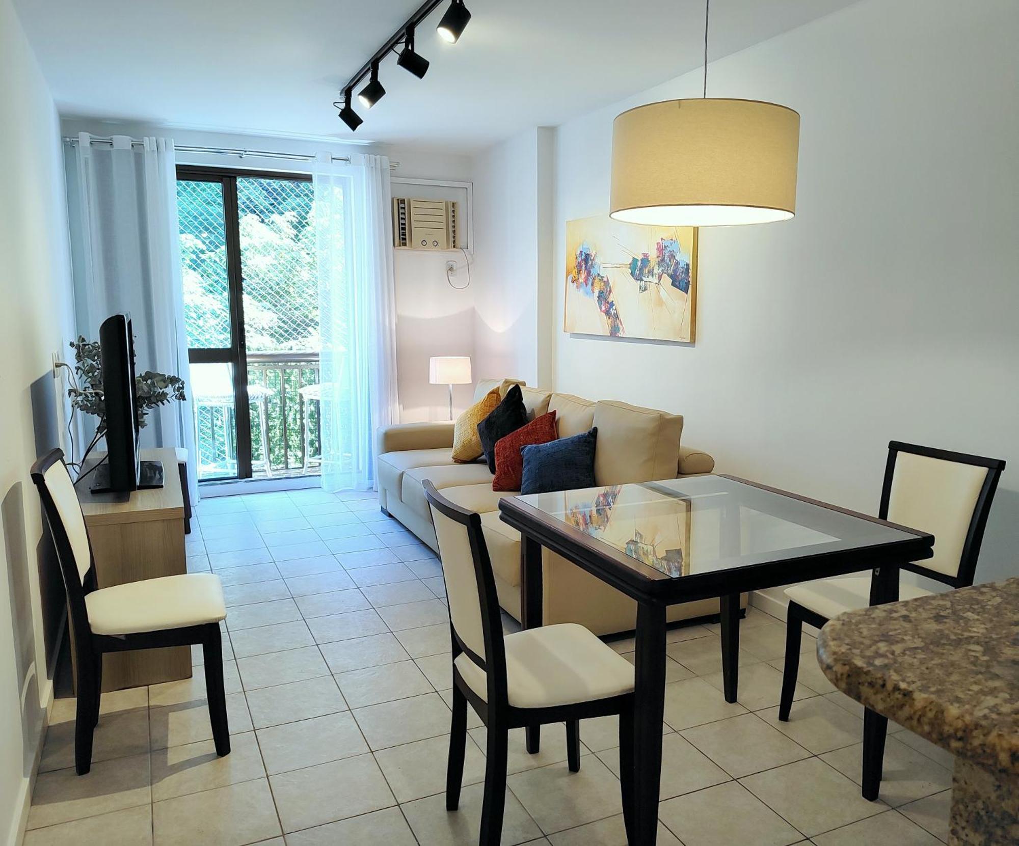 Flat Em Copacabana Com Piscina, Garagem Inclusa E Portaria 24h A 4 Min Da Apartment
